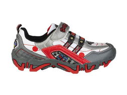 福建省南安市三鑫鞋業產品展覽 匠心鑄就品質，創新引領時尚